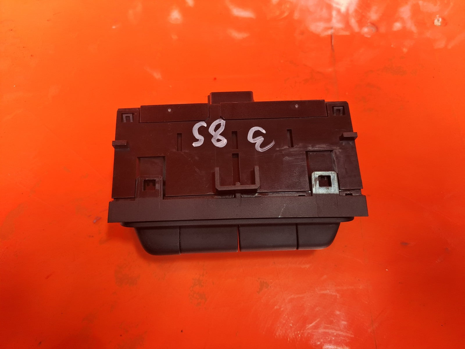 ✅2021 Renault Captur MK2 Headlight Level Control Switch 259803780R A385 - Image 7