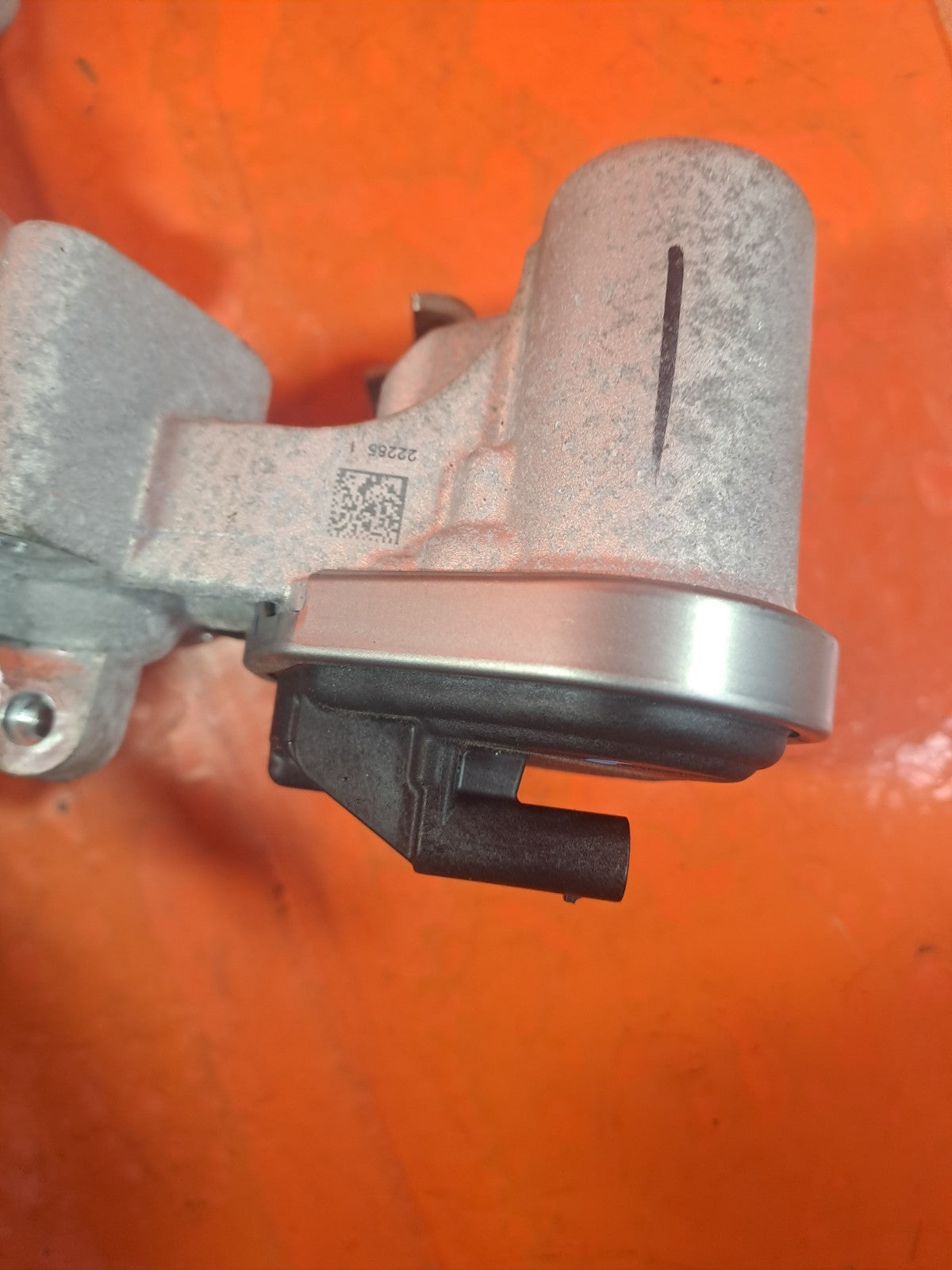 ebay-src:https://i.ebayimg.com/00/s/mtywmfgxmjaw/z/lmqaaeswtllplvdb/$_57.jpg