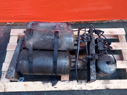 ✅Volvo FL 5.5 Diesel 2003 Air Tank Accumulator Assembly Warranty A324 - Image 1