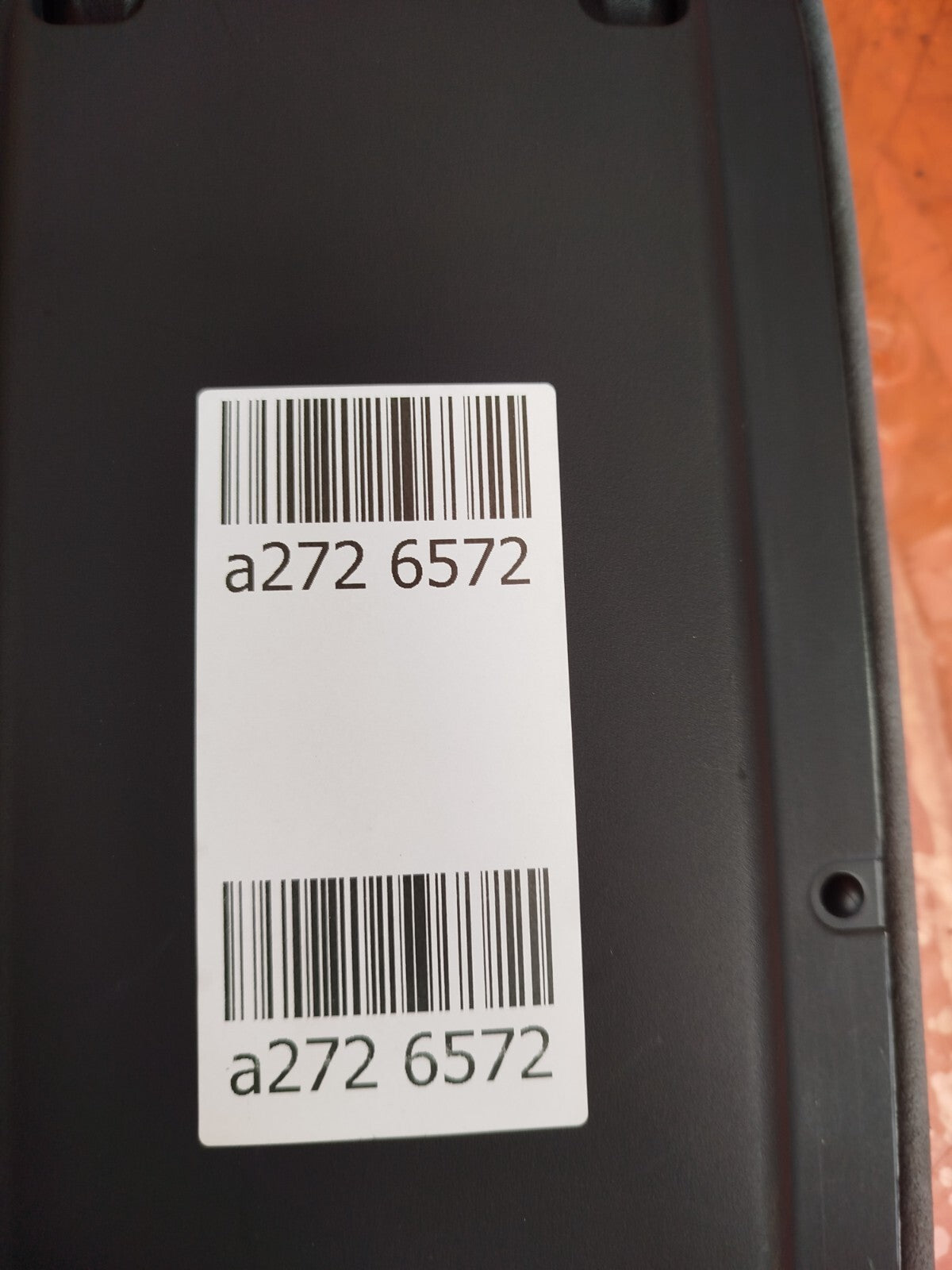 ✅CUPRA BORN V2 Ev 2023 CENTRE CONSOLE ARMREST Warranty A272 - Image 4
