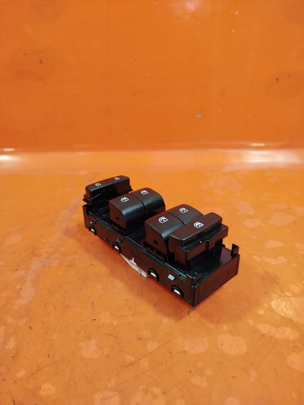 ✅Hyundai Tucson MK4 Ultimate 2023 1.6 Petrol FRONT RIGHT WINDOW CONTROL SWITCH - Image 5