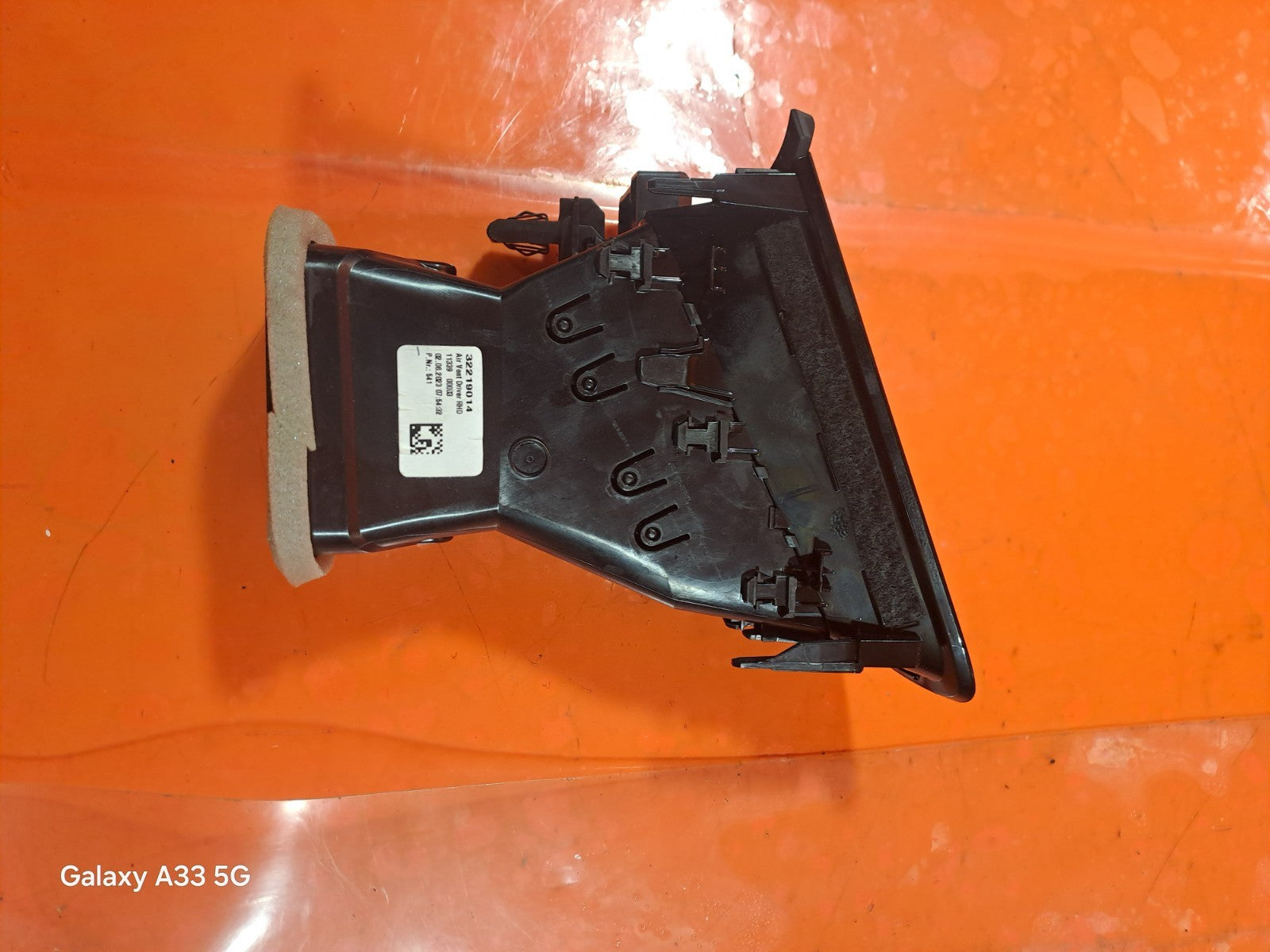 ✅POLESTAR 2 LONG RANGE 2023 DASHBOARD AIR VENTS 32219014 32219013 Warranty A312 - Image 12