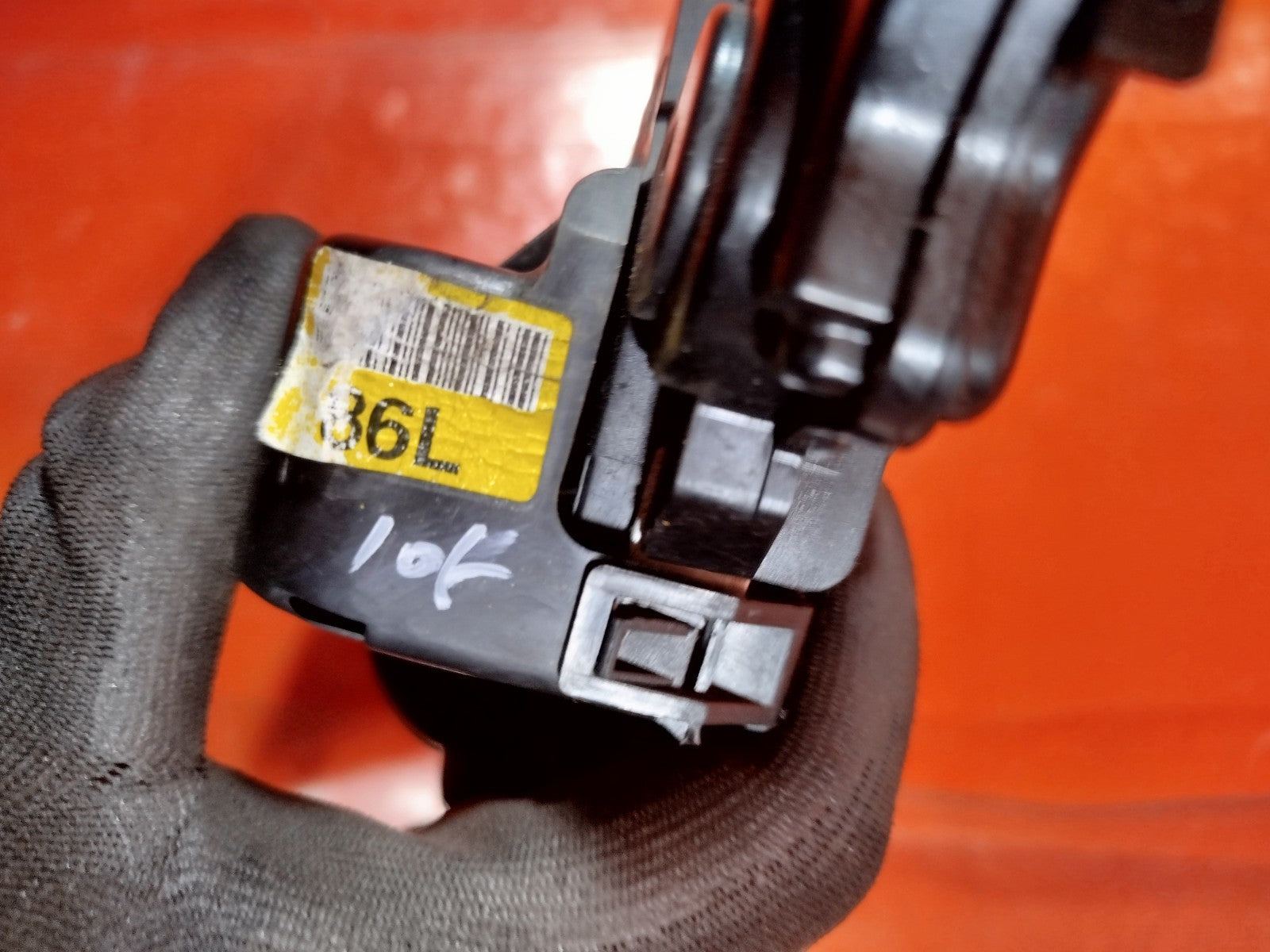 ✅2010 HYUNDAI I800 2.5D FRONT DOOR LOCK RIGHT + WARRANTY A325 - Image 8