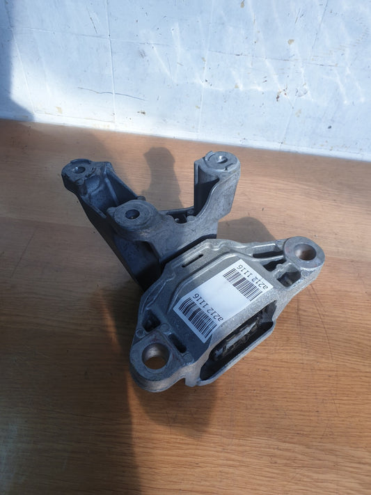 FORD FOCUS ACTIVE X 1.0 PETROL 2021 GEARBOX MOUNT MOUNTING BRACKET Warranty A212 - Image 1