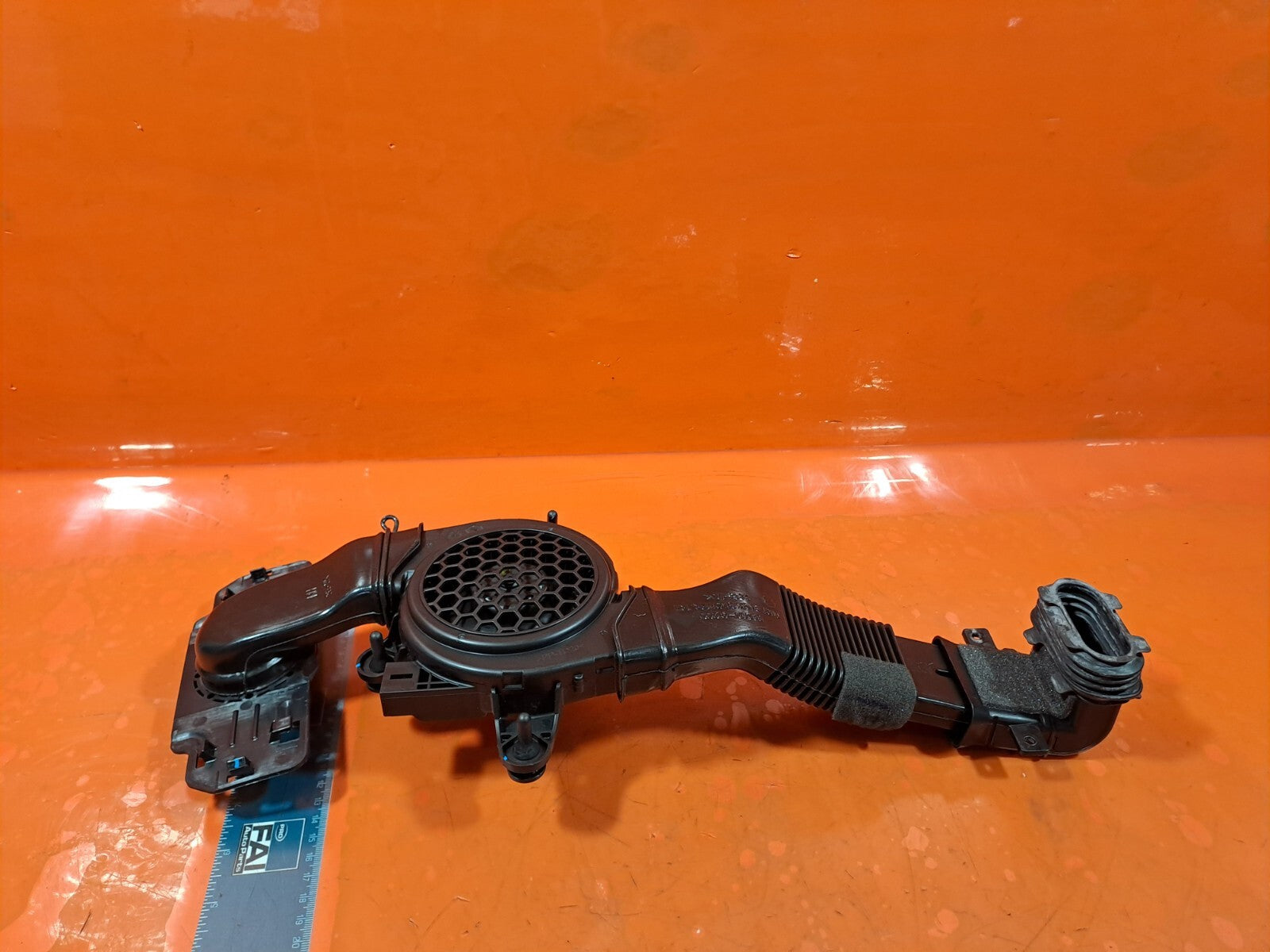 ebay-src:https://i.ebayimg.com/00/s/mtiwmfgxnjaw/z/2buaaoswfhvnln1-/$_57.jpg