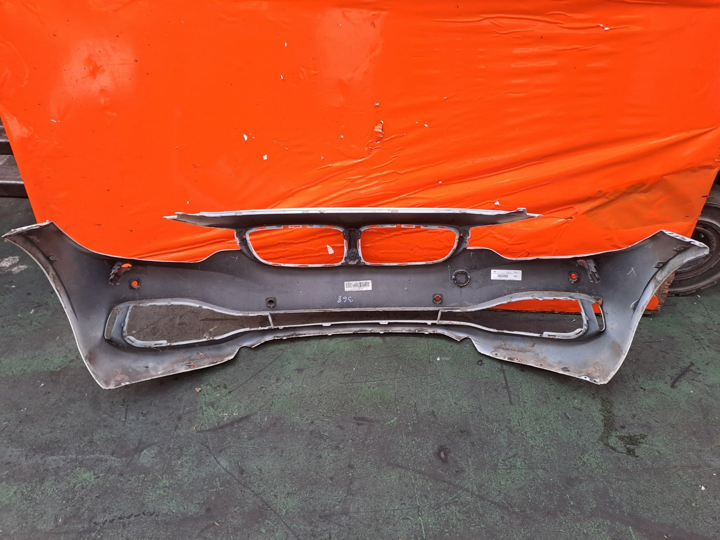 ✅BMW 420D F33 2.0 Diesel 2016 Front Bumper White Scratches A368 - Image 9