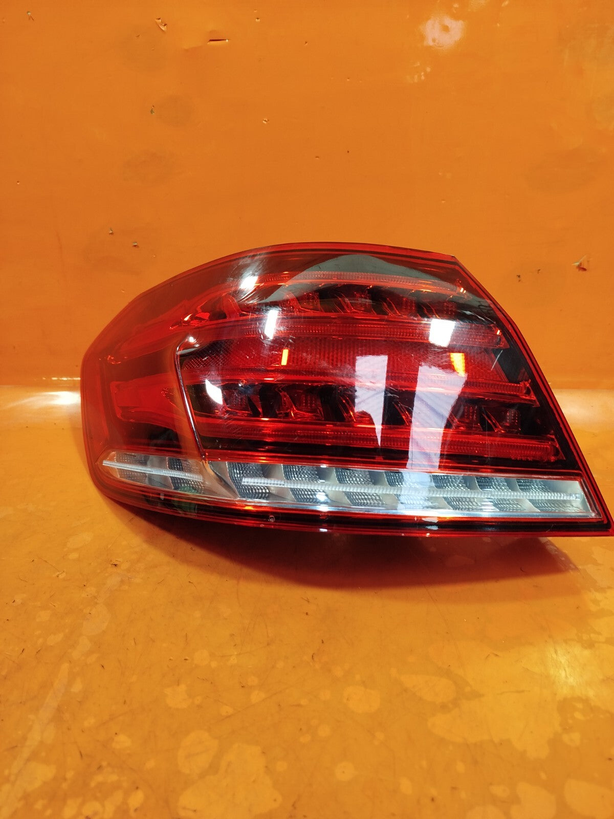 ✅Mercedes E-Class W212 2013 Rear Left Tail Light A2129060557 + Warranty A109 - Image 5