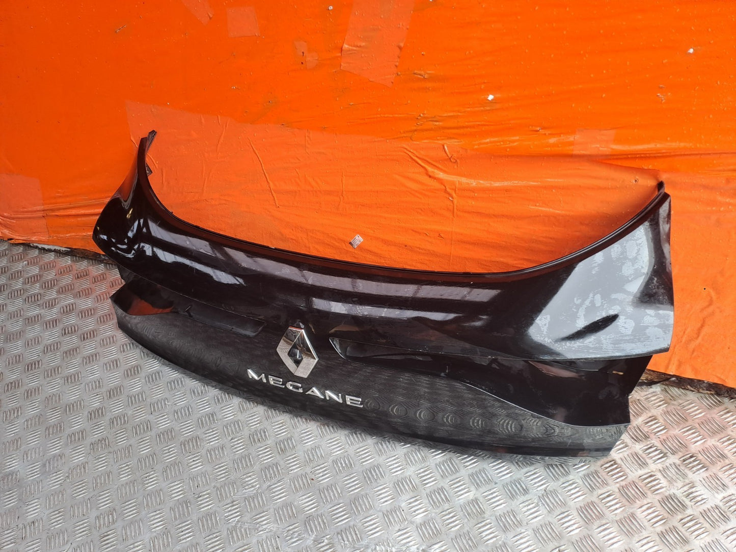 Renault Megane MK4 1.3 Petrol 2019 Tailgate Trim Panel Black Warranty A387 - Image 6