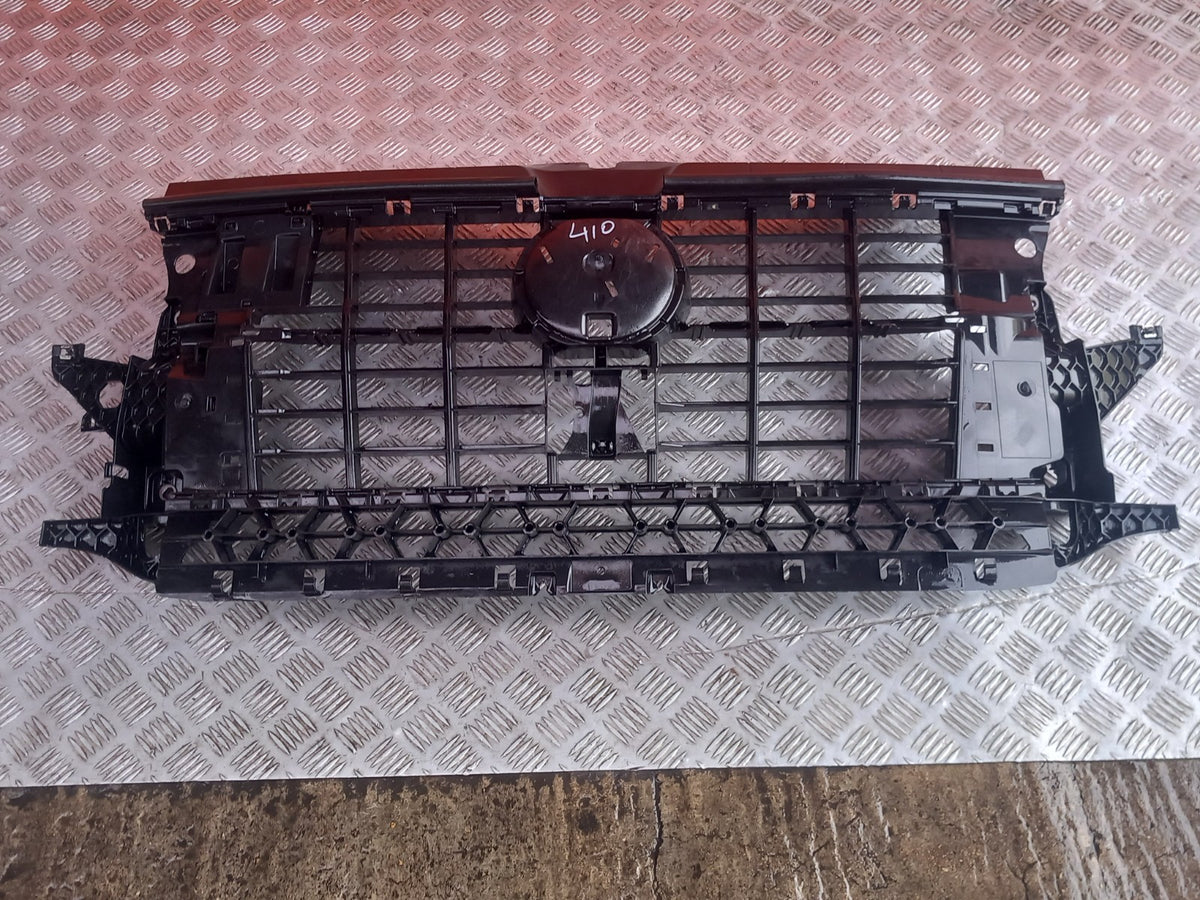 ebay-src:https://i.ebayimg.com/00/s/mtiwmfgxnjaw/z/wfmaaesw1kvqukal/$_57.jpg