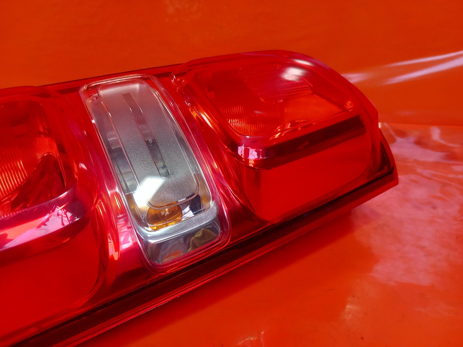 ✅2020 Vauxhall Vivaro 2900 Rear Right Tail Light 9808243080 + Warranty A380 - Image 8
