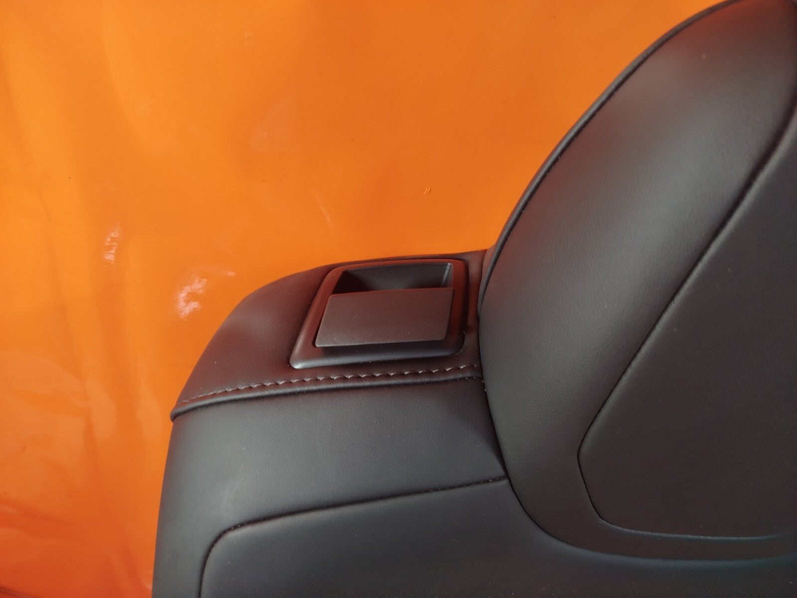 ✅TESLA MODEL 3 LONG 2024 REAR LEATHER TOP BENCH SEAT 1800020-C3-B 1800010-C3-B - Image 11