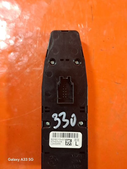 ✅BMW 318I F30 1.5 PETROL 2016 FRONT RIGHT WINDOW SWITCH 9208110 Warranty A330 - Image 5