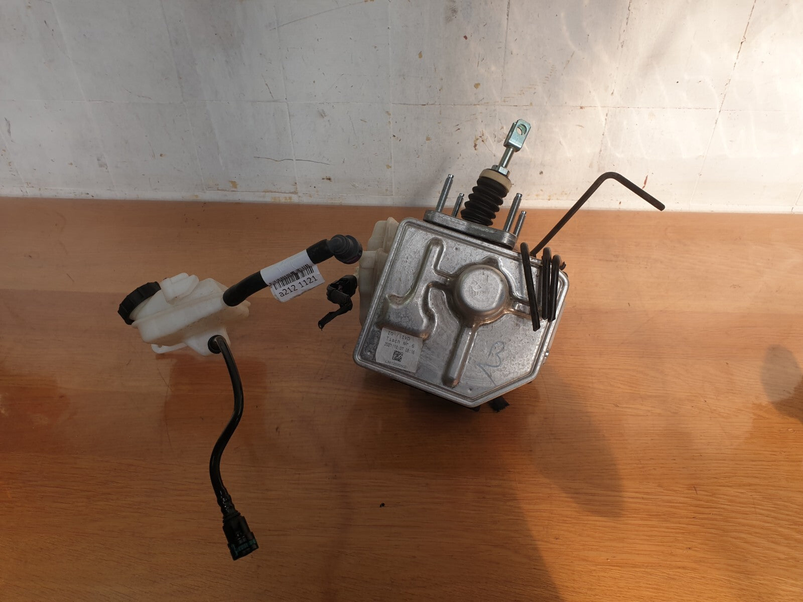 FORD FOCUS ACTIVE X 1.0 PETROL 2021 BRAKE SERVO ABS PUMP LX612D335CD Warranty - Image 1