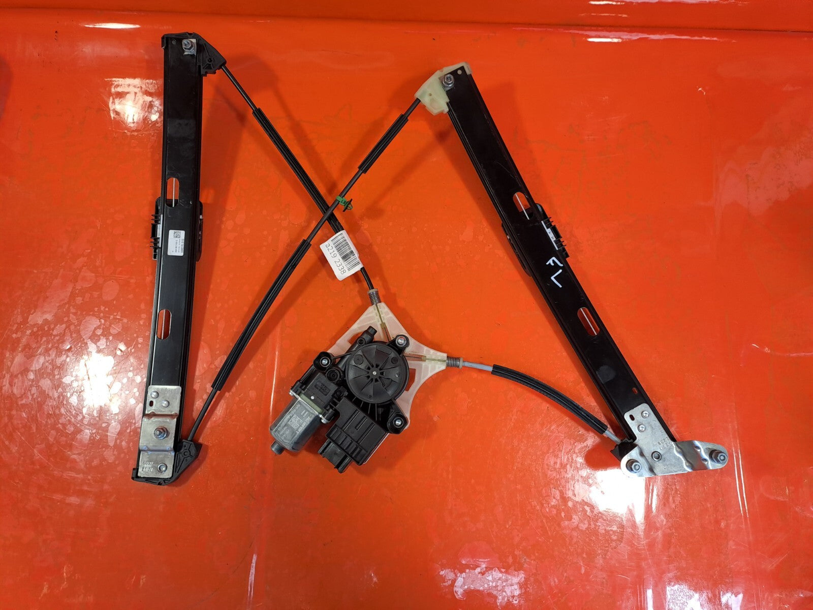 VW TAIGO LIFE 1.0 PETROL 2023 FRONT LEFT WINDOW REGULATOR 2Q2959406E Warranty - Image 2