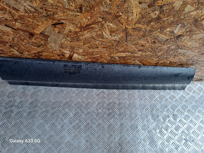✅Land Rover Discovery 2.0D 2018 FRONT LEFT DOOR MOULDING HY32-21065-AD Warranty - Image 4