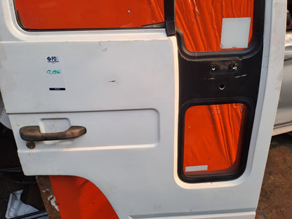 ✅Volvo FL 5.5 Diesel 2003 Front Right Door Bare White Warranty A324 - Image 4