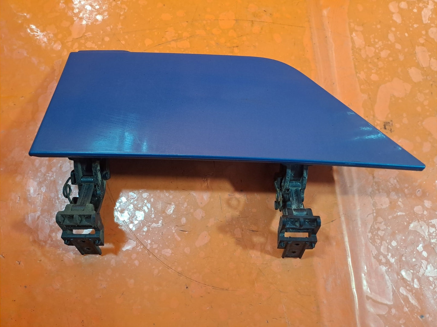 ebay-src:https://i.ebayimg.com/00/s/mtiwmfgxnjaw/z/gfkaaesw5drpjcar/$_57.jpg