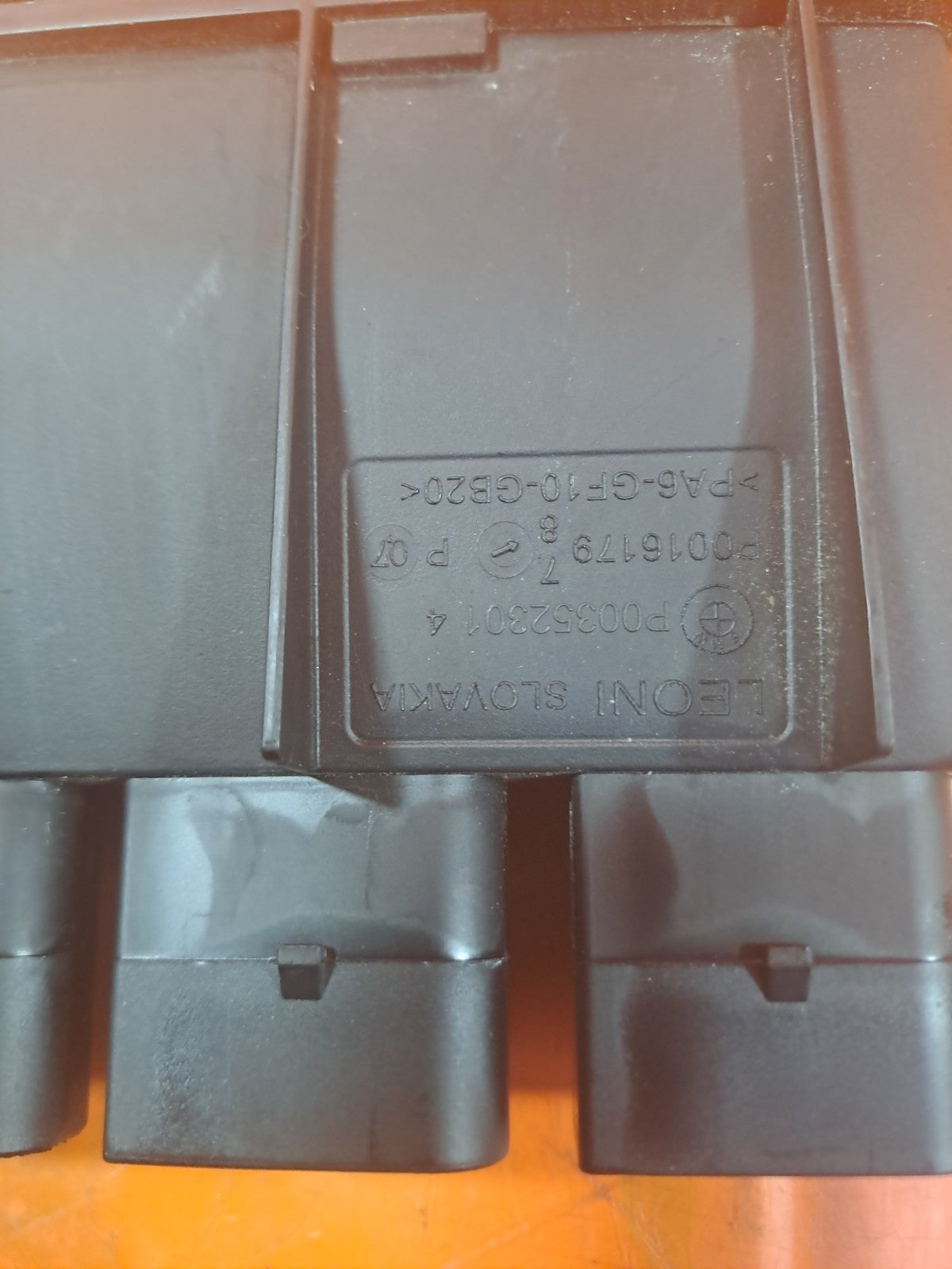 ebay-src:https://i.ebayimg.com/00/s/mtywmfgxmjaw/z/r3waaeswkshpqv94/$_57.jpg