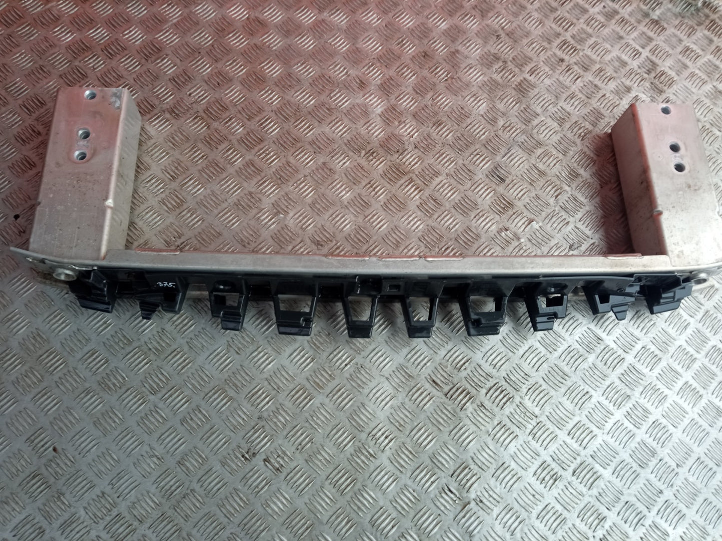 ebay-src:https://i.ebayimg.com/00/s/mtiwmfgxnjaw/z/tmoaaeswc-fp3ocs/$_57.jpg