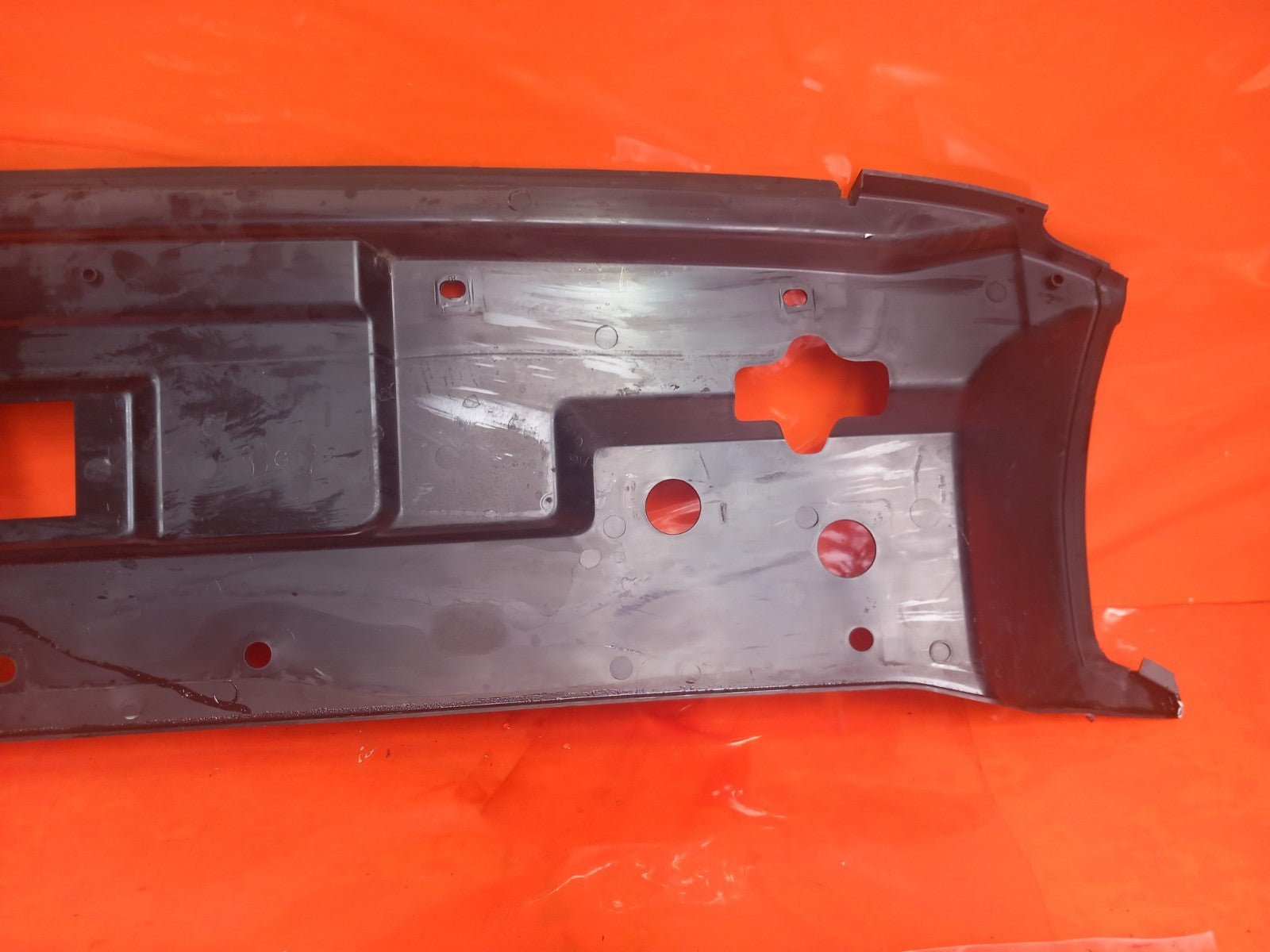 2025 Land Rover Defender L663 Front Bumper Upper Cover L8B2-8A100-A A396 - Image 8