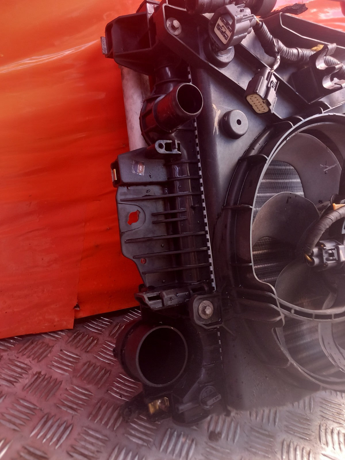 2019 Ford Galaxy MK3 Zetec 2.0 TDCi Radiator Rad Pack DG9H-19710-AD A345 - Image 9
