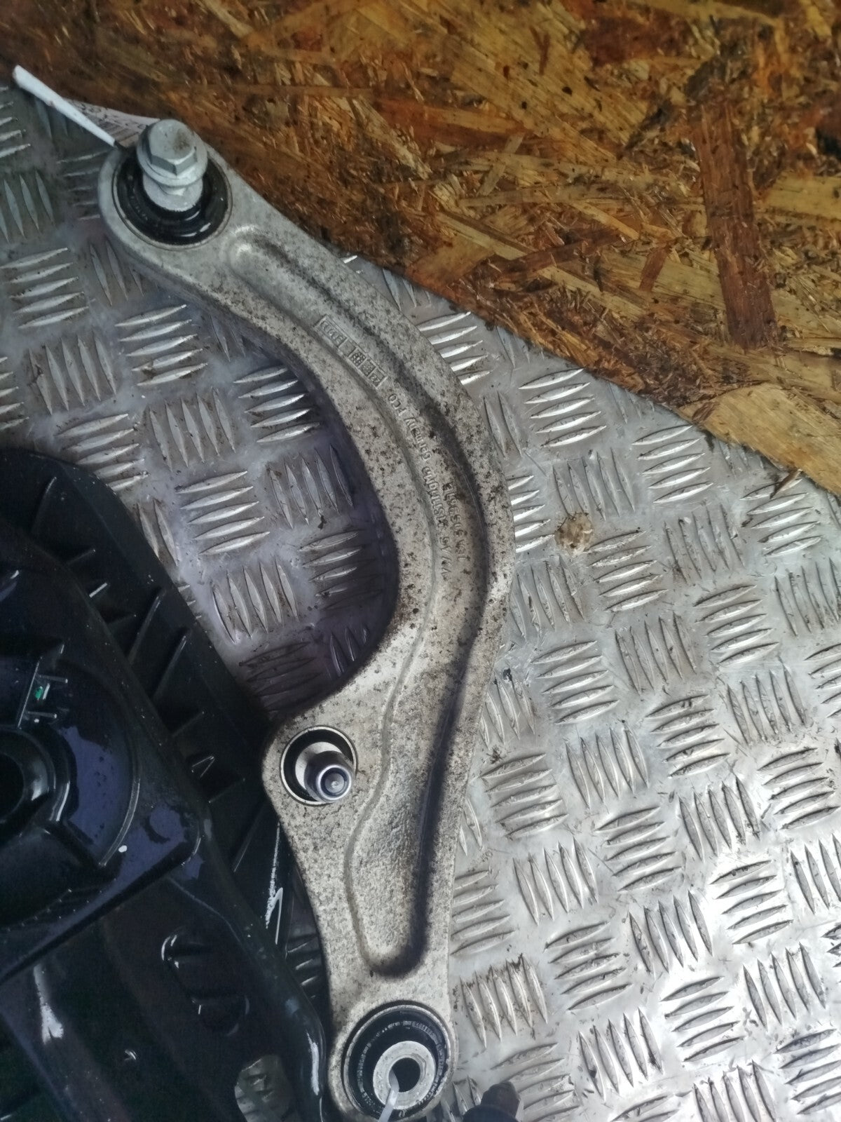 ebay-src:https://i.ebayimg.com/00/s/mtywmfgxmjaw/z/-6eaaoswn3hoxv30/$_57.jpg