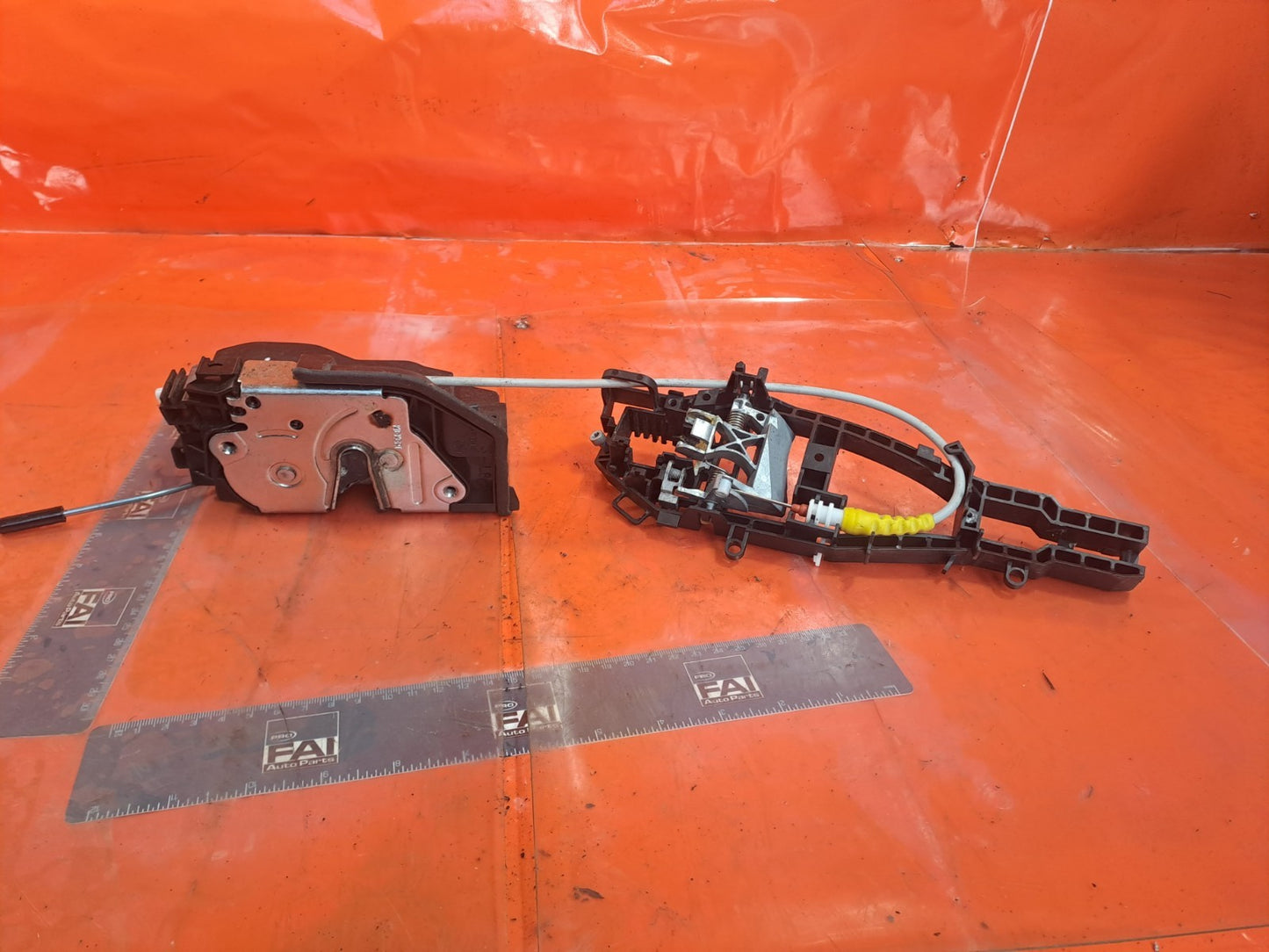 ✅BMW M240I F22 3.0 PETROL 2016 FRONT LEFT DOOR LOCK 7202145 Warranty A318 - Image 1