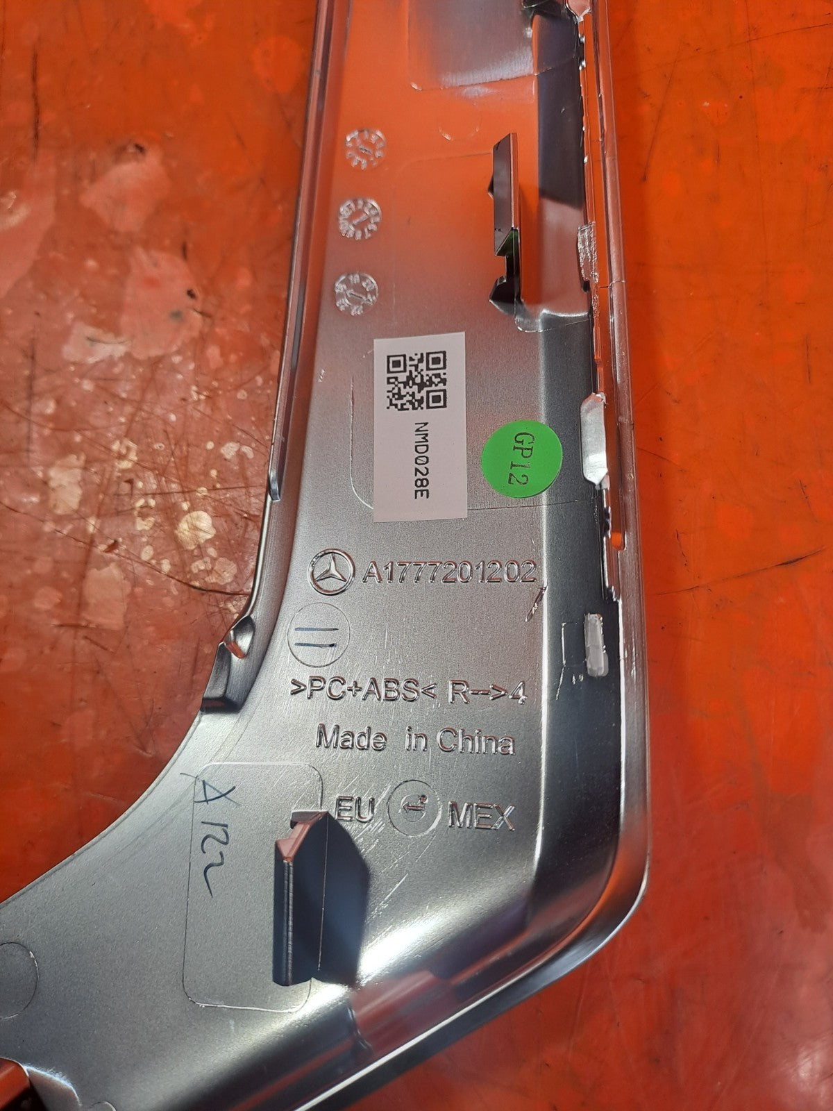 ebay-src:https://i.ebayimg.com/00/s/mtywmfgxmjaw/z/agmaaeswevvpot-u/$_57.jpg
