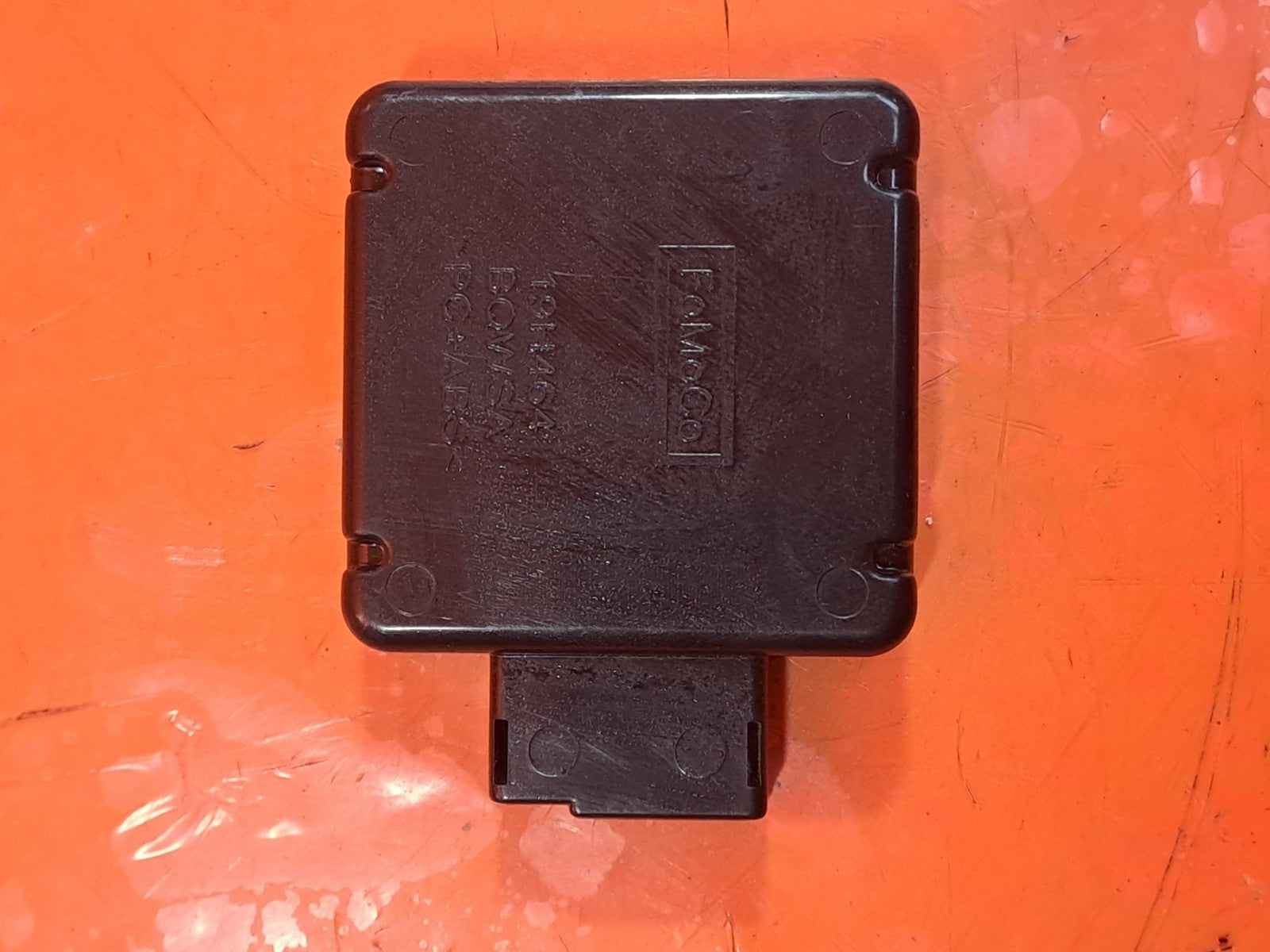 ✅FORD TRANSIT CONNECT 1.6 DIESEL 2015 WINDSCREEN RAIN SENSOR MODULE DE8T19H463DC - Image 4