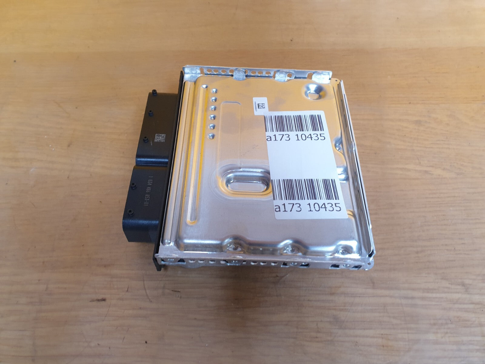 ebay-src:https://i.ebayimg.com/00/s/mtiwmfgxnjaw/z/~acaaoswrgfmyen5/$_57.jpg