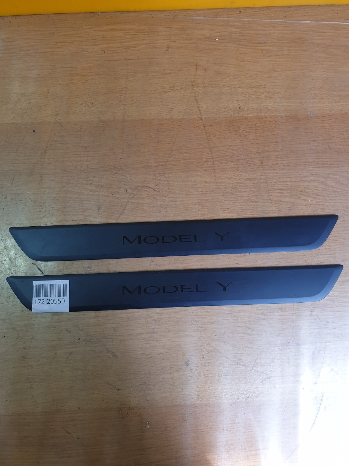 ✅2022 TESLA MODEL Y FRONT SILL TRIM PAIR 1494301-00-B + WARRANTY A172 - Image 1