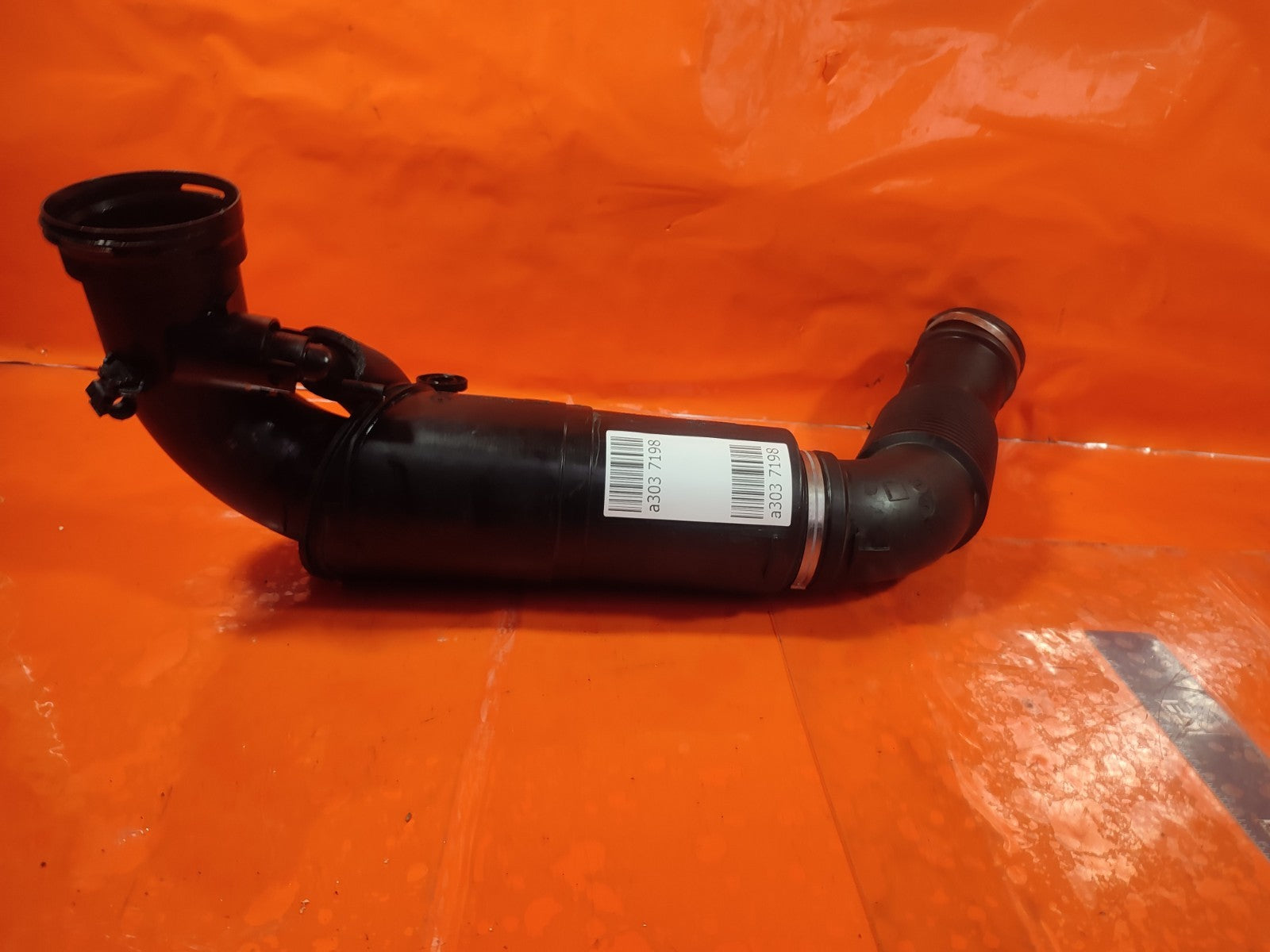 ✅BMW X1 F48 2.0 PETROL 2018 AIR DUCT HOSE PIPE 7619268 Warranty A303 - Image 6