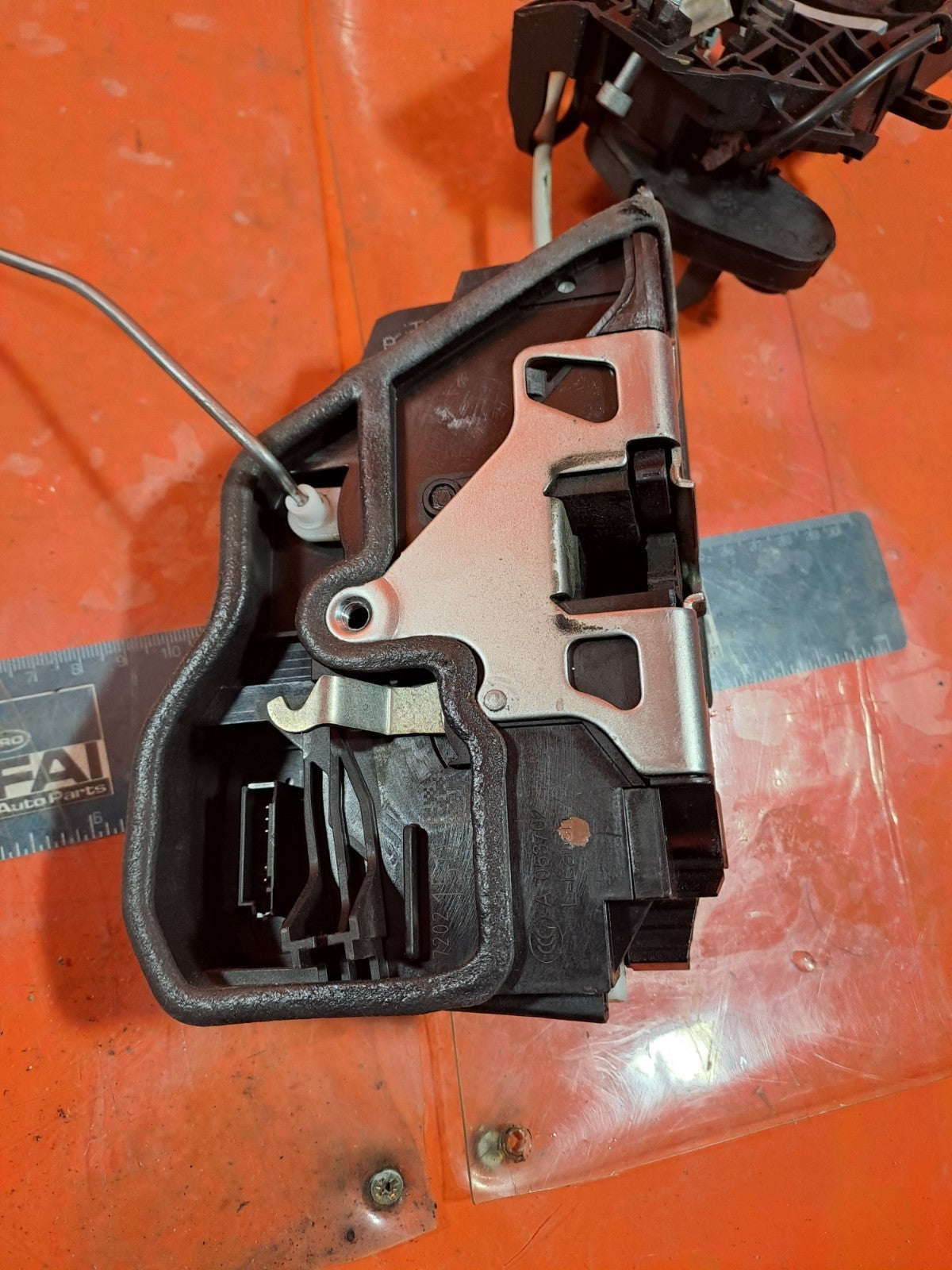 ✅2015 BMW 2 SERIES F22 M SPORT DOOR LOCK FRONT RIGHT 7202150 + WARRANTY - Image 6