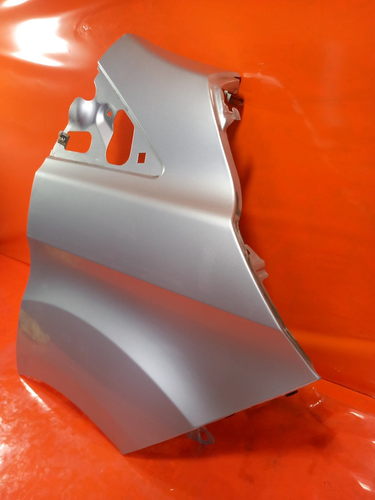 Ford Transit Custom 2.0 Diesel 2021 Front Right Wing Fender Panel Silver A370 - Image 7