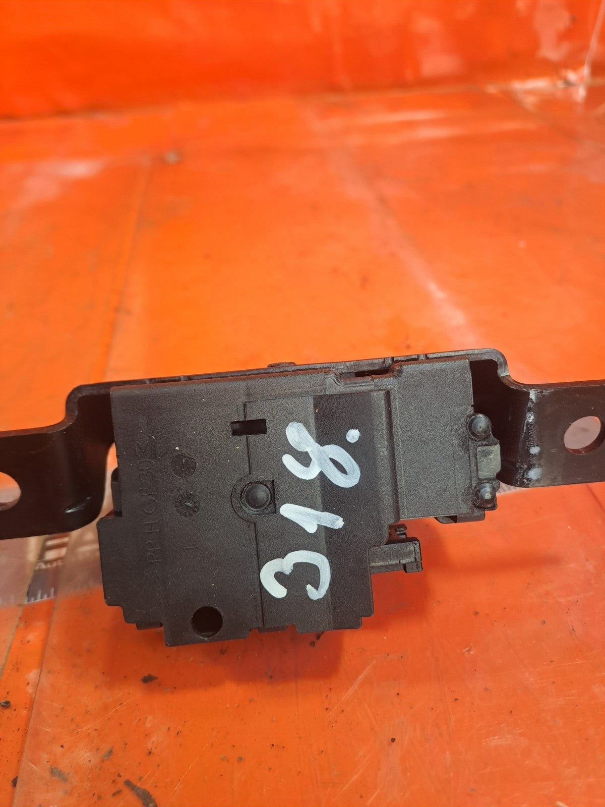 ebay-src:https://i.ebayimg.com/00/s/mtywmfgxmjaw/z/qt4aaeswgidpjxwb/$_57.jpg