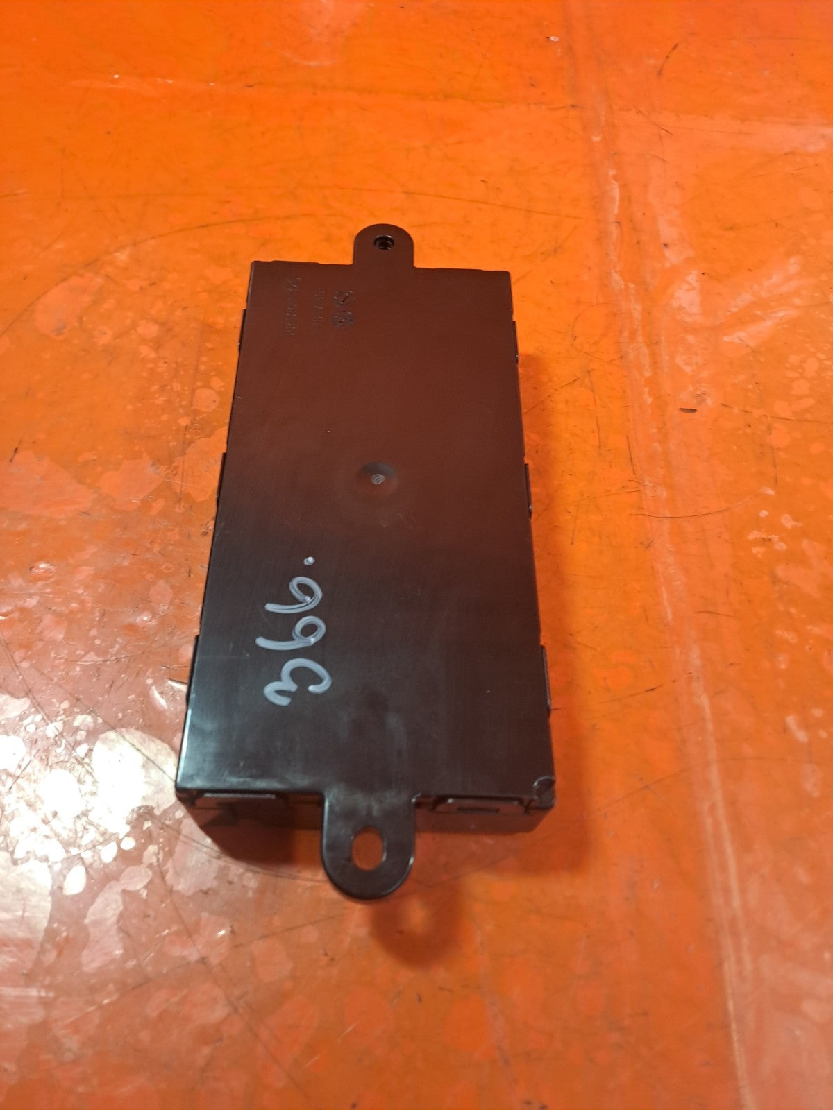 ebay-src:https://i.ebayimg.com/00/s/mtywmfgxmjaw/z/2xuaaeswbhjps-rn/$_57.jpg
