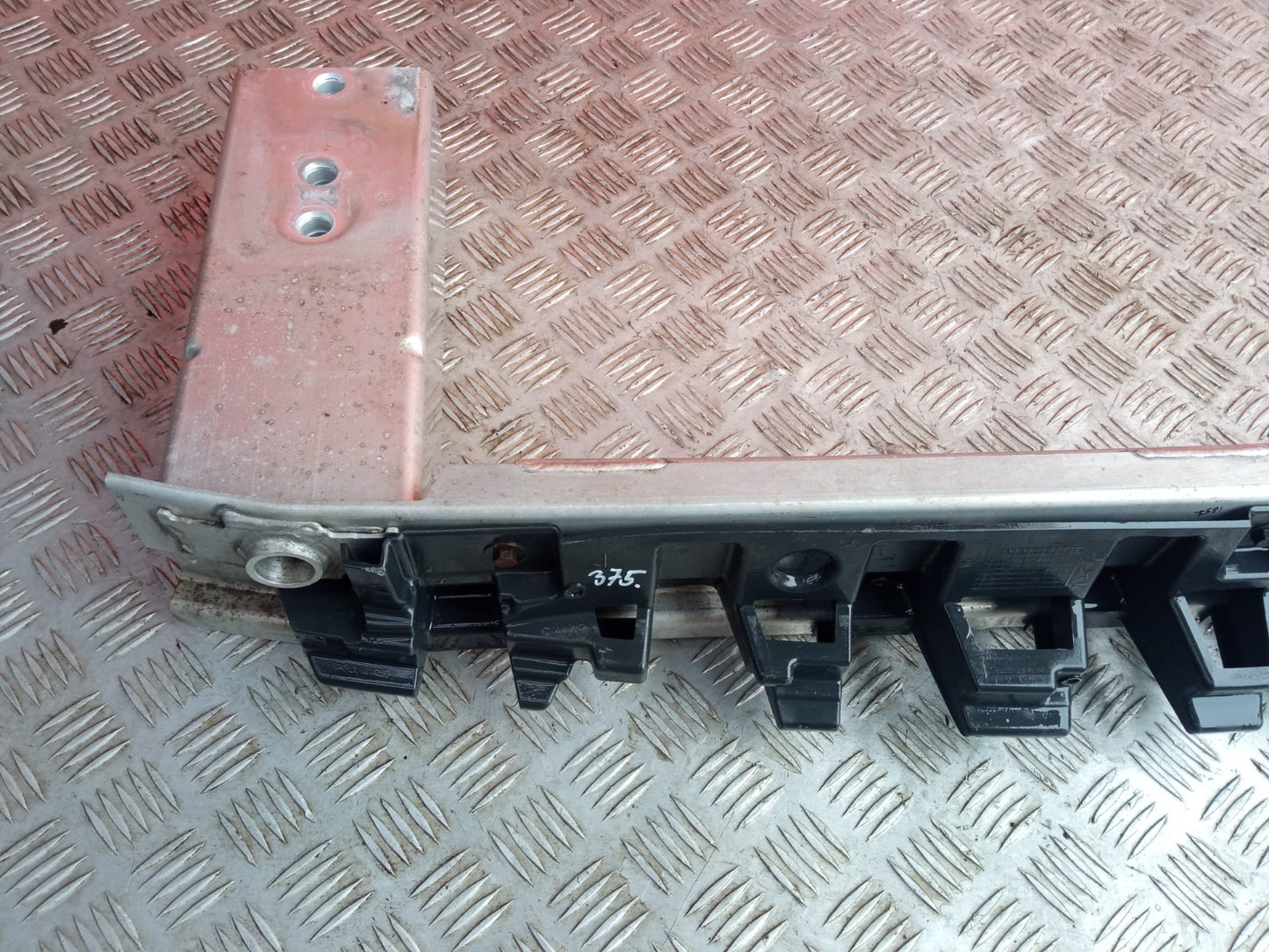 ebay-src:https://i.ebayimg.com/00/s/mtiwmfgxnjaw/z/hbgaaeswn~xp3ocs/$_57.jpg