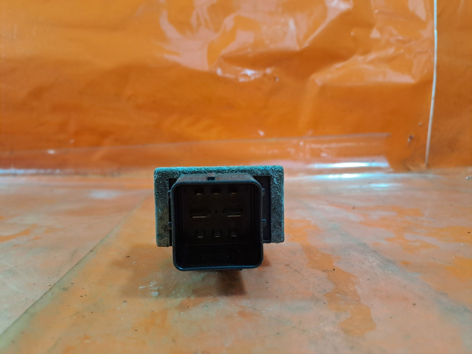 ebay-src:https://i.ebayimg.com/00/s/mtiwmfgxnjaw/z/umwaaeswynzppbuk/$_57.jpg