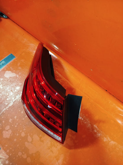 ✅Mercedes E-Class W212 2013 Rear Left Tail Light A2129060557 + Warranty A109 - Image 6