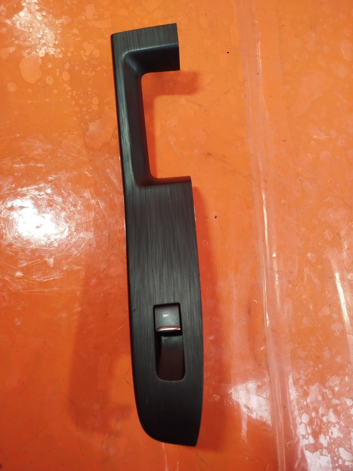 ✅FORD KUGA ST-LINE 2.5 PETROL 2025 REAR LEFT WINDOW SWITCH LV4B14B133AEW A326 - Image 2