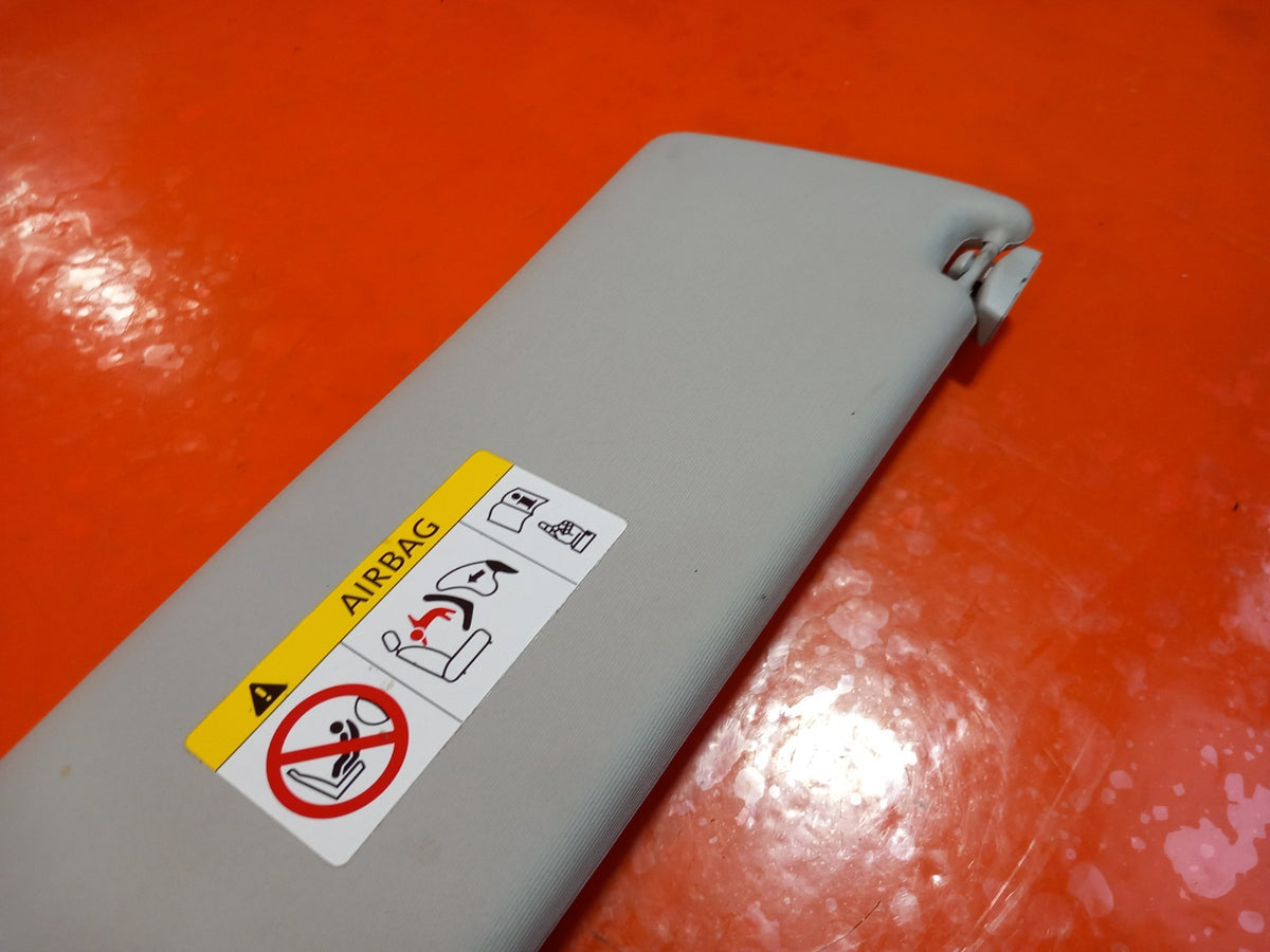 2021 VW Transporter T30 Right Side Sun Visor 7E0857551Q Warranty A410 - Image 4