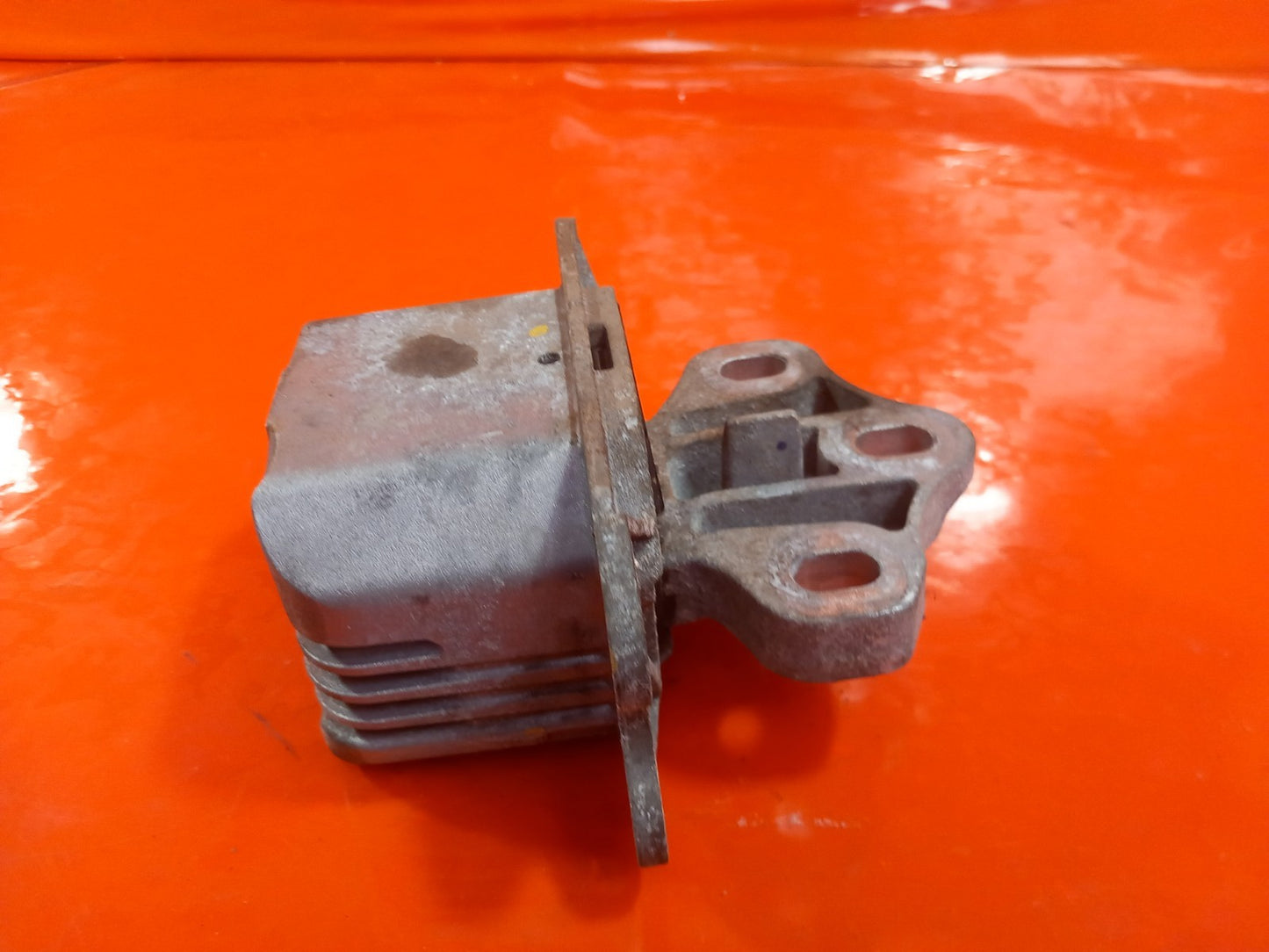 ebay-src:https://i.ebayimg.com/00/s/mtiwmfgxnjaw/z/zp4aaeswhojqnbob/$_57.jpg