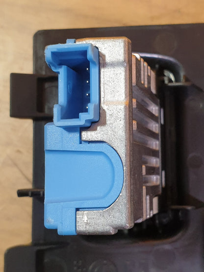 ✅BMW I4 G26 E-DRIVE 40M SPORT 2023 CENTRE CONSOLE TRIM USB PORT 6807232 Warranty - Image 7