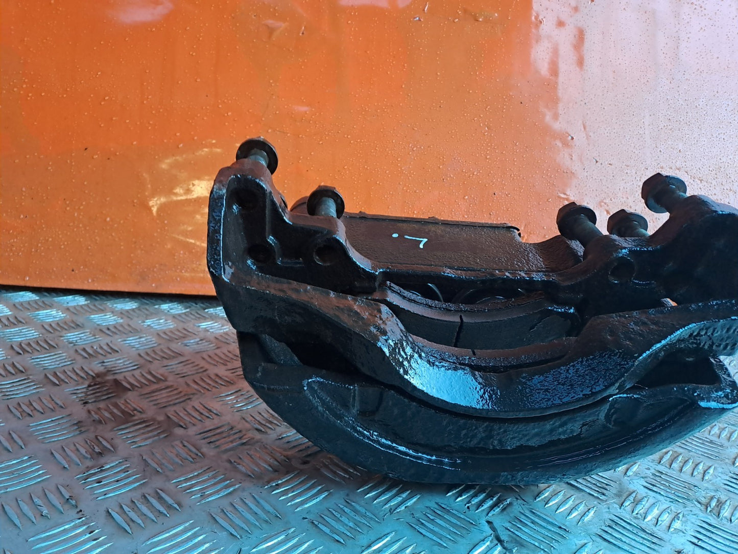 ✅2003 VOLVO FL 5.5 DIESEL LEFT BRAKE CALIPER 68324348 + WARRANTY A324 - Image 7