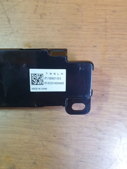 ebay-src:https://i.ebayimg.com/00/s/mtywmfgxmjaw/z/r-caaoswmebme-fm/$_57.jpg