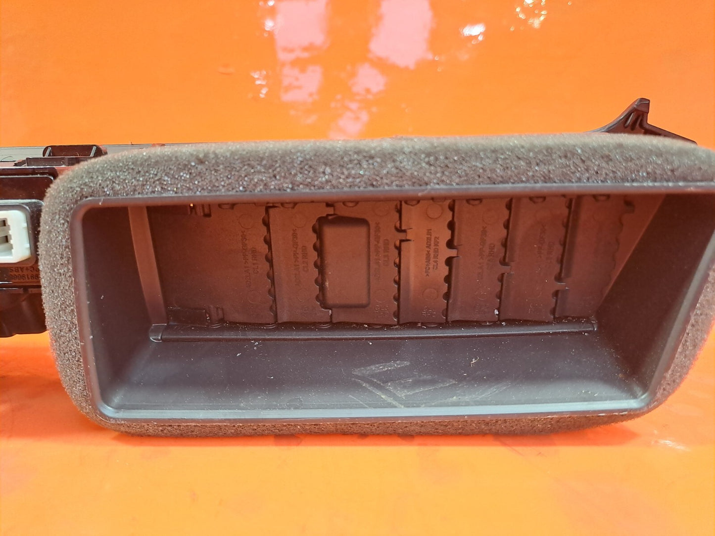 HYUNDAI IONIQ 5 2024 DASHBOARD CENTRE AIR VENT 97410-GI900 Warranty A226 - Image 11