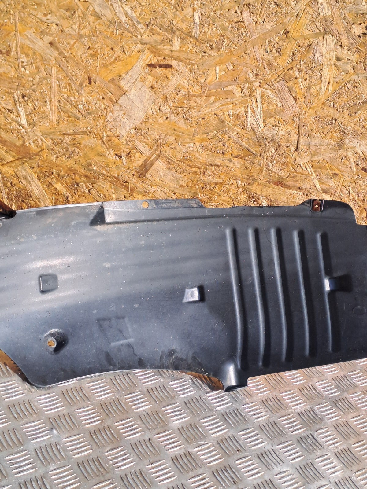 ✅SSANGYONG TIVOLI Elx 1.6 DIESEL 2016 Rear Left Wheel Arch Liner 79736-35000 - Image 11