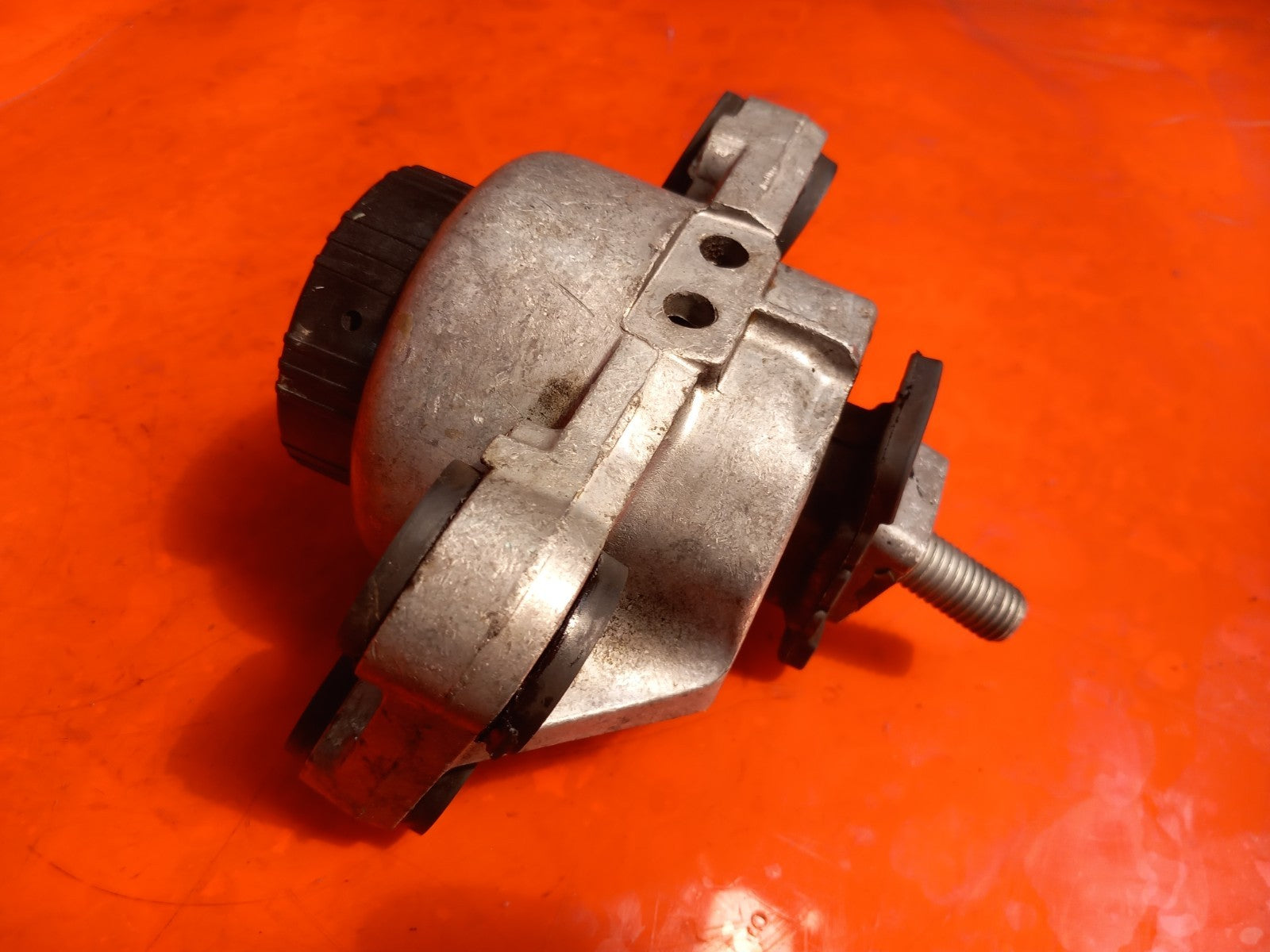 ebay-src:https://i.ebayimg.com/00/s/mtiwmfgxnjaw/z/g1iaaeswav5qp3eq/$_57.jpg