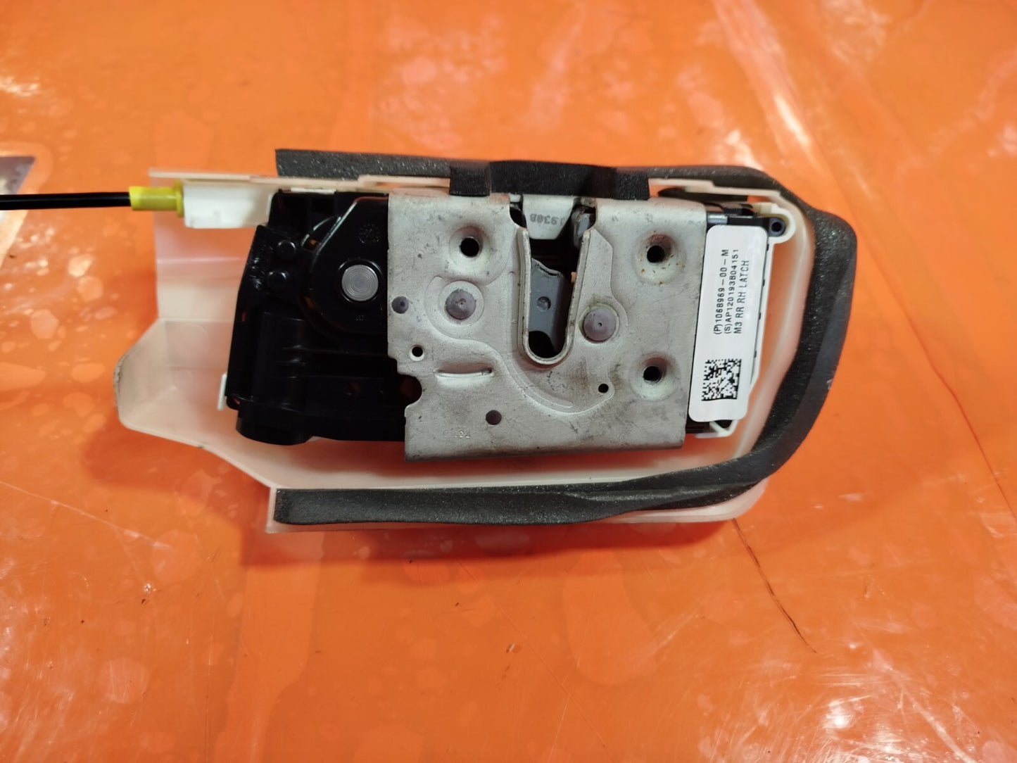 ebay-src:https://i.ebayimg.com/00/s/mtiwmfgxnjaw/z/miiaaosw8j1n4bx~/$_57.jpg