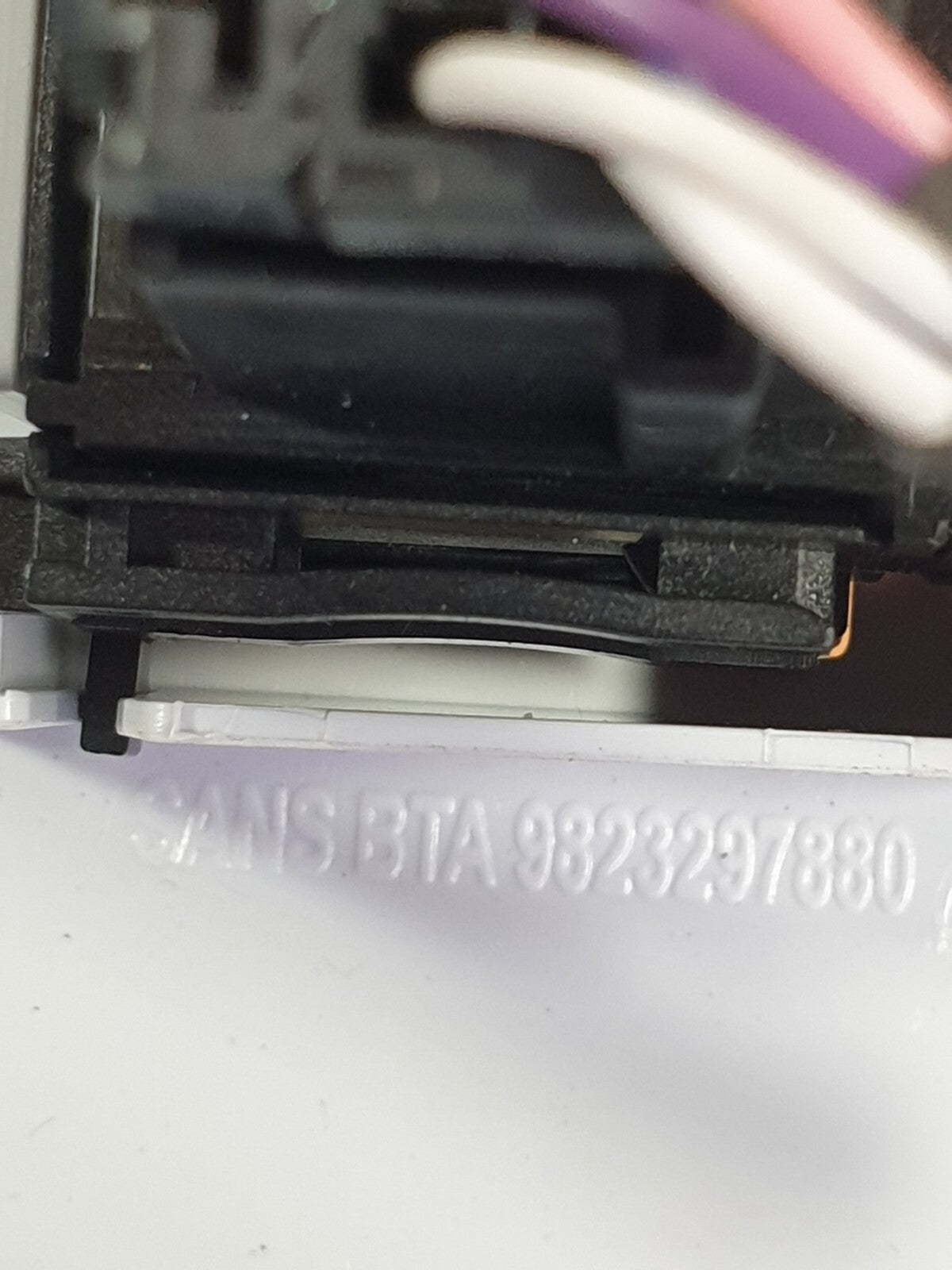 ebay-src:https://i.ebayimg.com/00/s/mtywmfgxmjaw/z/gzaaaoswq6lm1kzi/$_57.jpg